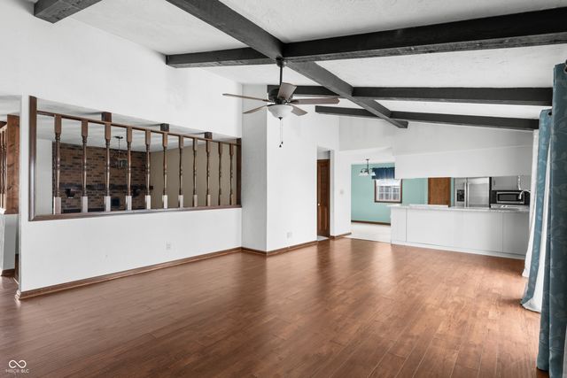 100 E Michelle Lane, Pendleton, IN 46064