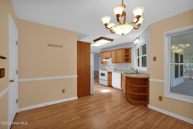 691 Bald Eagle Drive, Vass, NC 28394