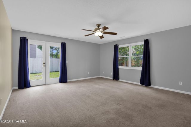 691 Bald Eagle Drive, Vass, NC 28394