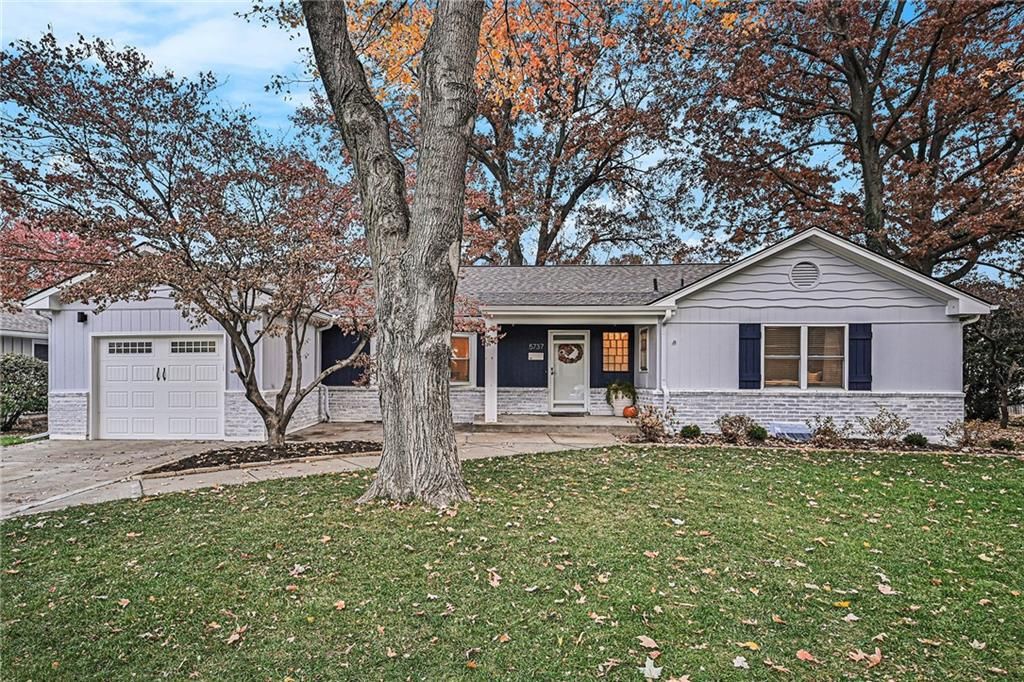 5737 Floyd Street, Overland Park, KS 66202