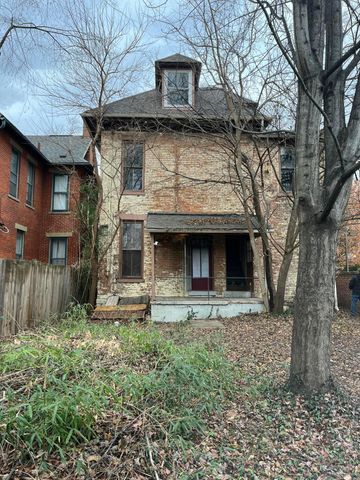 33 Clark Place, 35 35, Columbus, OH 43201