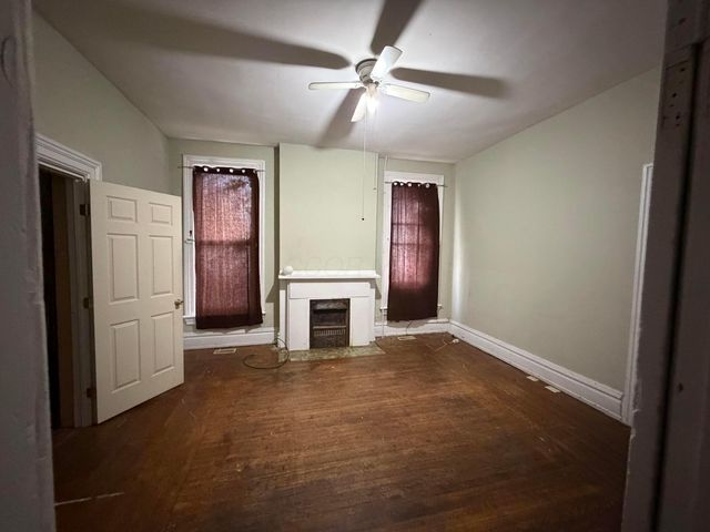 33 Clark Place, 35 35, Columbus, OH 43201