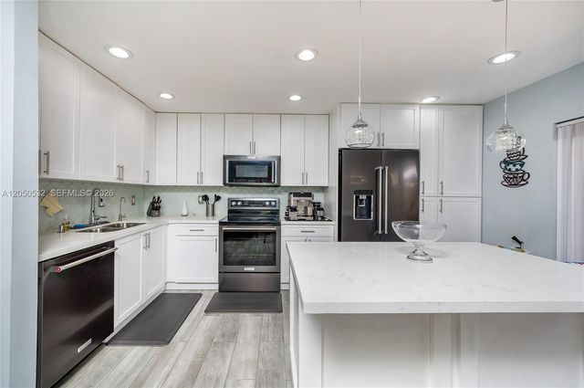 7240 SW 162nd Court, Miami, FL 33193