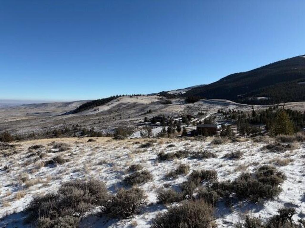 107 Soda Springs Drive, Dubois, WY 82513 photo 6