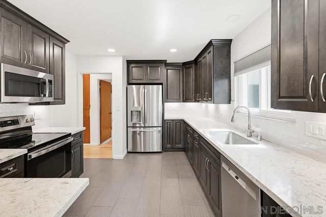 4347 Voltaire, San Diego, CA 92107