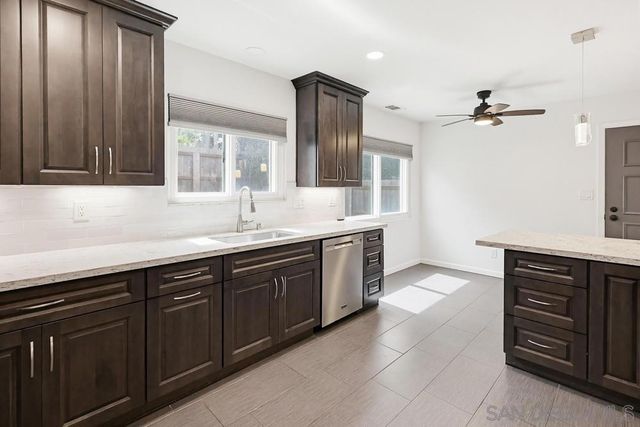 4347 Voltaire, San Diego, CA 92107