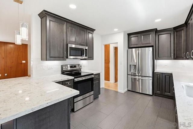 4347 Voltaire, San Diego, CA 92107