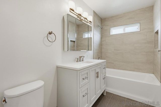 4347 Voltaire, San Diego, CA 92107