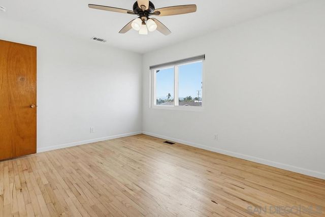 4347 Voltaire, San Diego, CA 92107