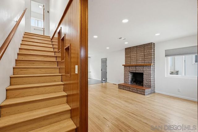 4347 Voltaire, San Diego, CA 92107