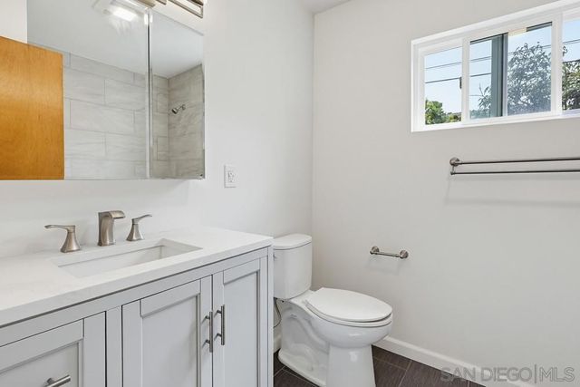 4347 Voltaire, San Diego, CA 92107