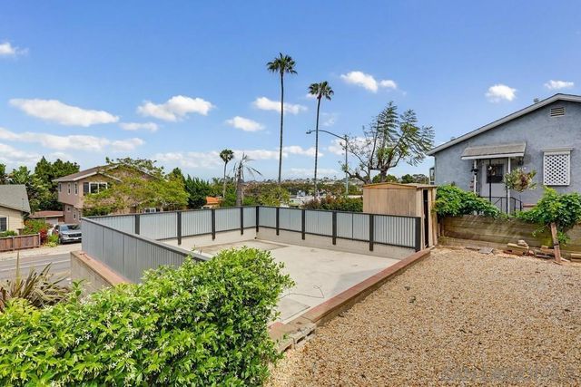 4347 Voltaire, San Diego, CA 92107