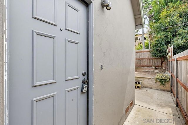 4347 Voltaire, San Diego, CA 92107