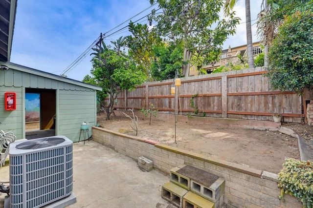 4347 Voltaire, San Diego, CA 92107