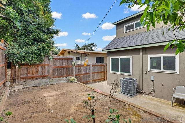 4347 Voltaire, San Diego, CA 92107