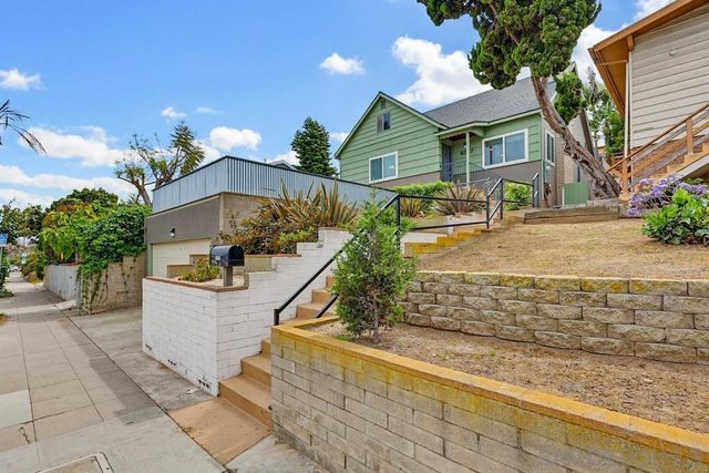 4347 Voltaire, San Diego, CA 92107