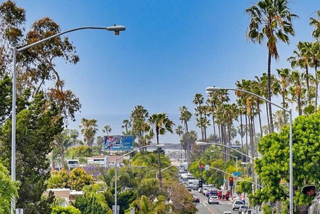 4347 Voltaire, San Diego, CA 92107