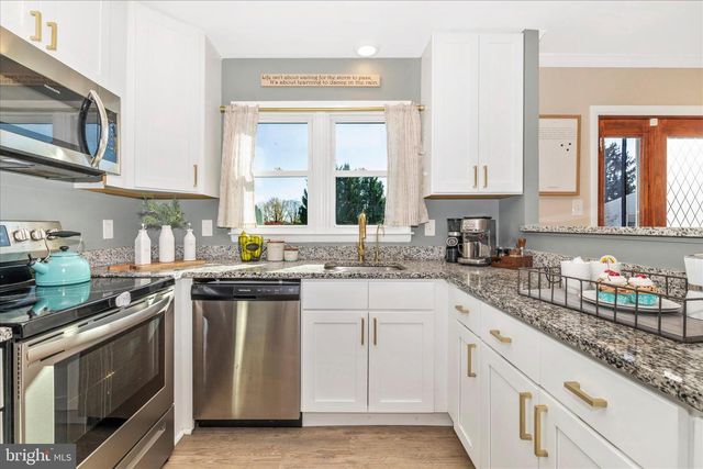 170 POINSETT LN, Frederick, MD 21702