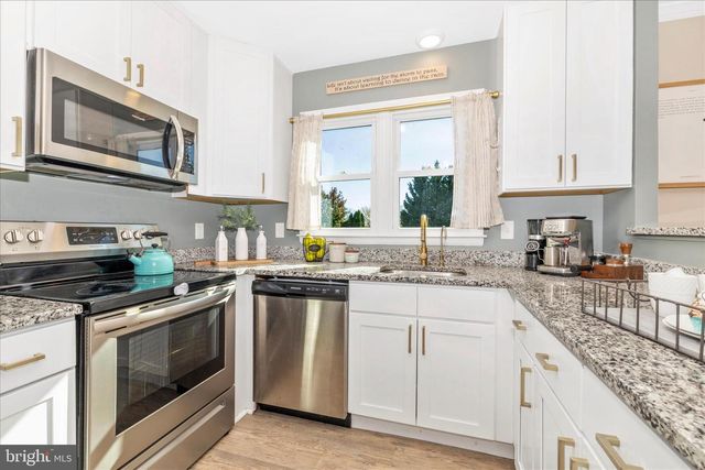 170 POINSETT LN, Frederick, MD 21702