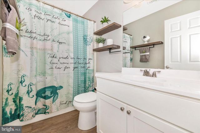 170 POINSETT LN, Frederick, MD 21702