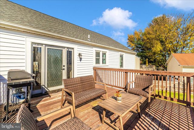 170 POINSETT LN, Frederick, MD 21702