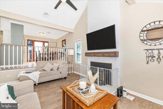 170 POINSETT LN, Frederick, MD 21702