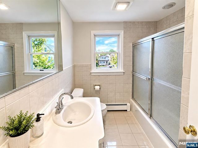 95 Union Avenue 2nd Fl, Garfield, NJ 07026