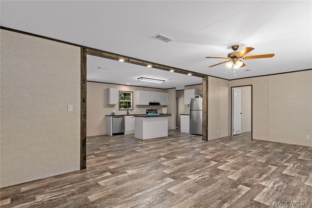 2455 E North Street, Inverness, FL 34453