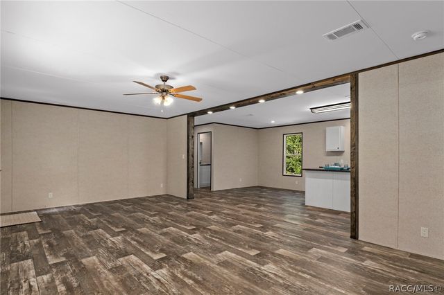 2455 E North Street, Inverness, FL 34453