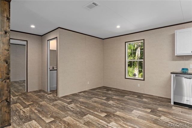 2455 E North Street, Inverness, FL 34453