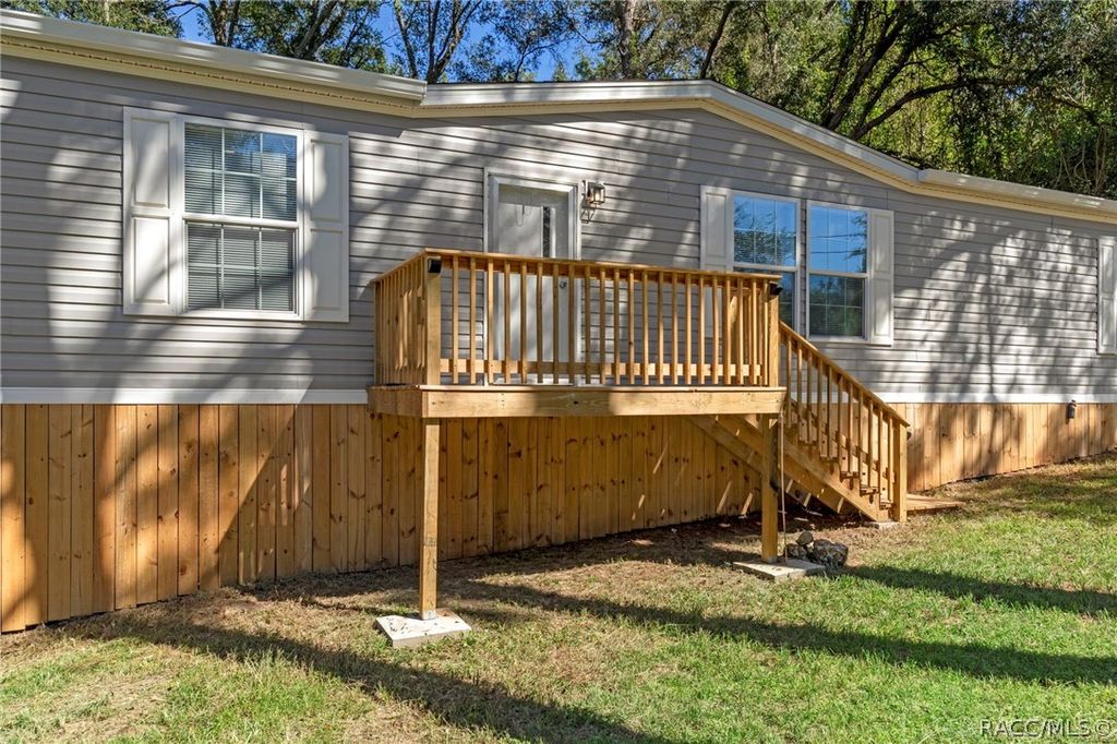 2455 E North Street, Inverness, FL 34453