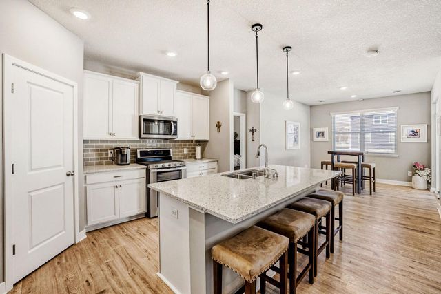 1759 Arcadia Street, Shakopee, MN 55379