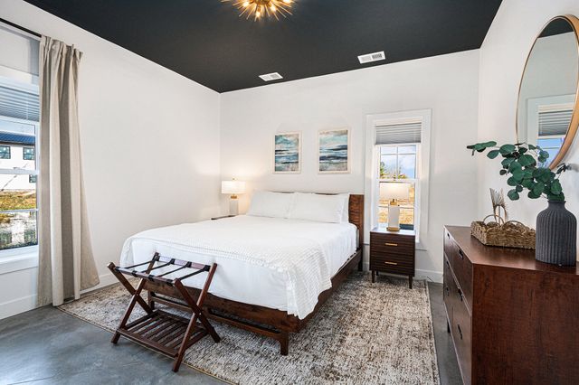 13785 Jane Way, Harbert, MI 49115