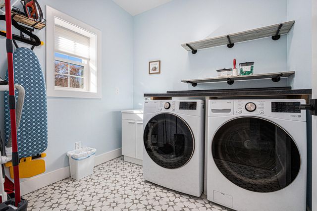 13785 Jane Way, Harbert, MI 49115