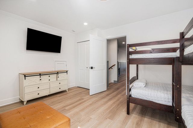 13785 Jane Way, Harbert, MI 49115