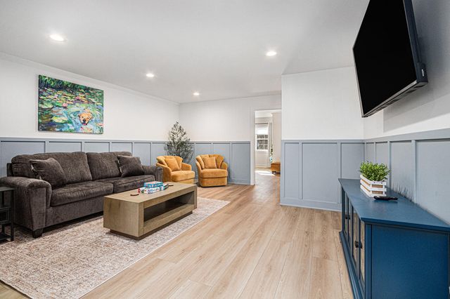 13785 Jane Way, Harbert, MI 49115