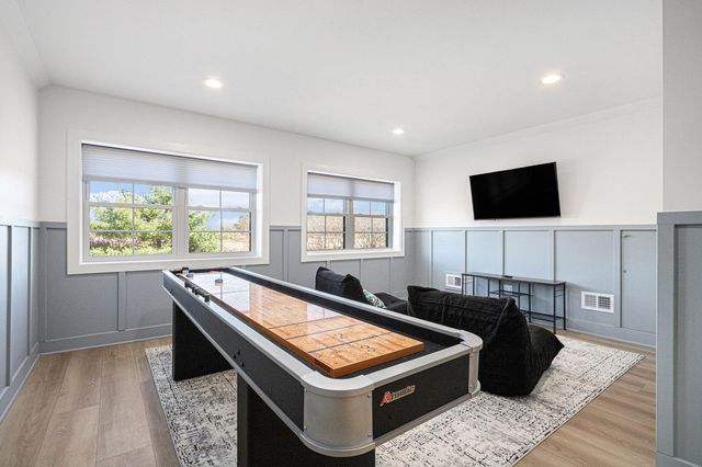 13785 Jane Way, Harbert, MI 49115