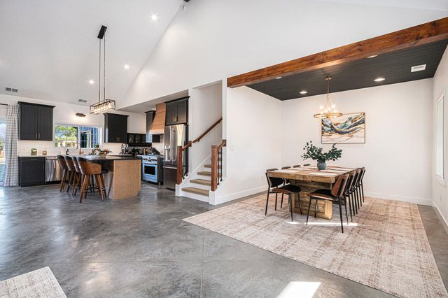 13785 Jane Way, Harbert, MI 49115