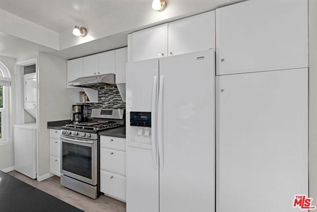 11337 Nebraska Avenue 303, Los Angeles, CA 90025