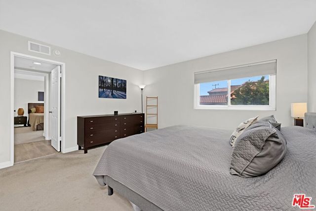 11337 Nebraska Avenue 303, Los Angeles, CA 90025