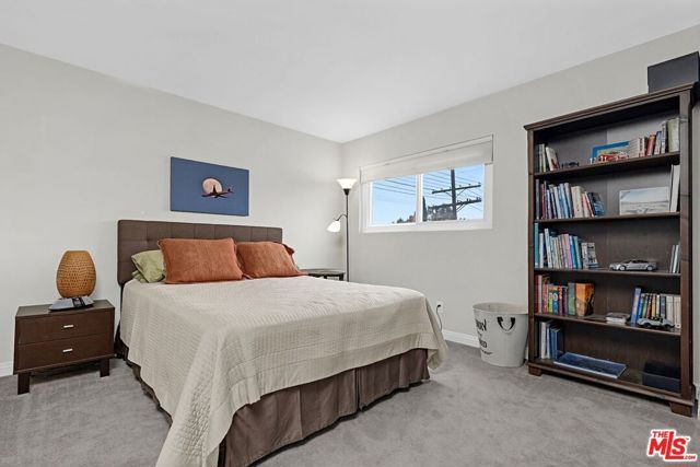 11337 Nebraska Avenue 303, Los Angeles, CA 90025