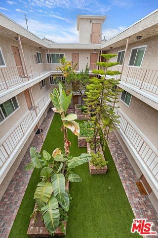 11337 Nebraska Avenue 303, Los Angeles, CA 90025