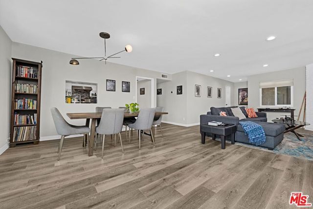 11337 Nebraska Avenue 303, Los Angeles, CA 90025