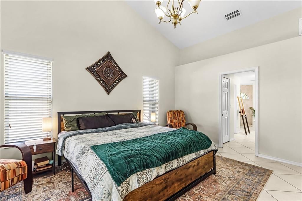 Image 10 of property listing at 1721 30th TER, Cape Coral, FL 33914