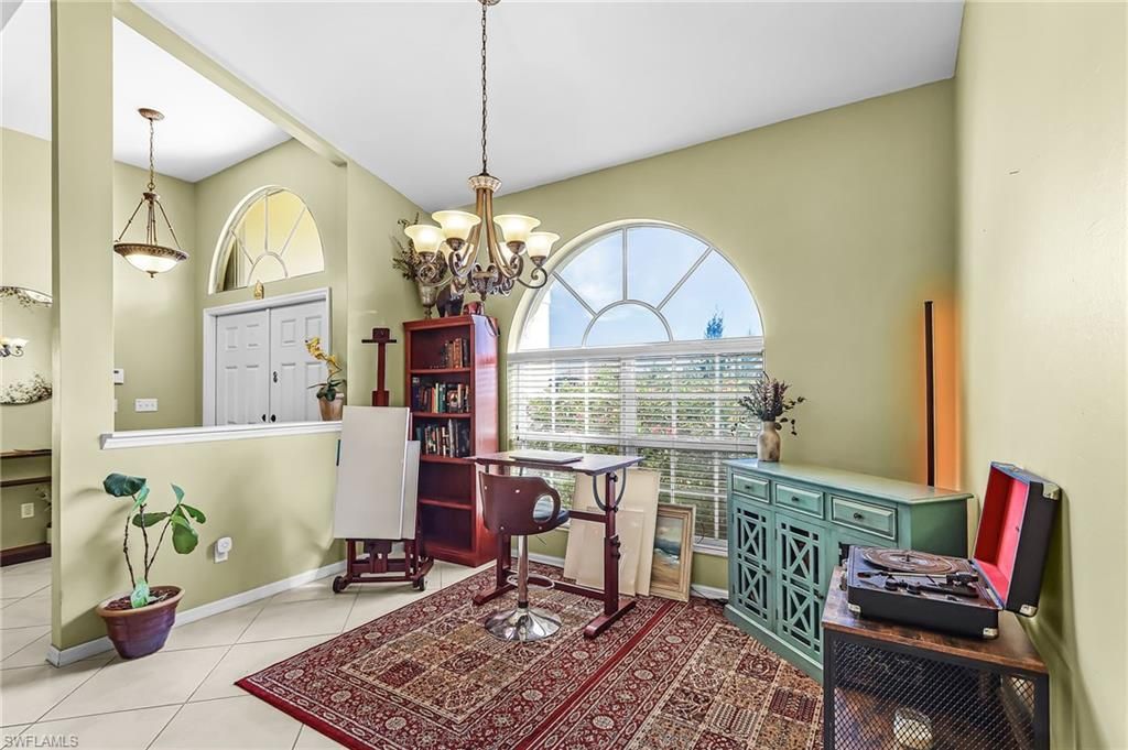 Image 8 of property listing at 1721 30th TER, Cape Coral, FL 33914