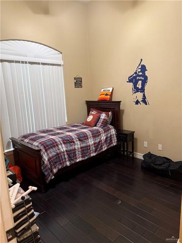 1104 N Regal N Drive, Pharr, TX 78577