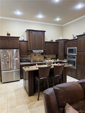 1104 N Regal N Drive, Pharr, TX 78577