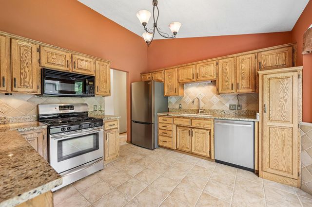 6030 Kirkwood Lane N, Plymouth, MN 55442