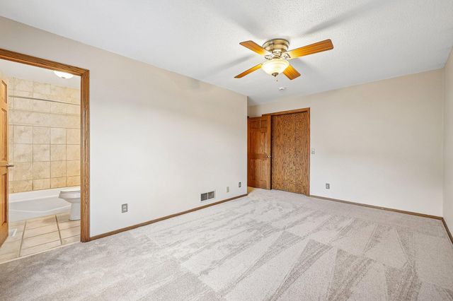 6030 Kirkwood Lane N, Plymouth, MN 55442