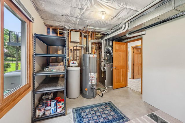 6030 Kirkwood Lane N, Plymouth, MN 55442